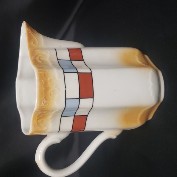 Vintage 1920s Bauhaus Ceramic Pitcher with Geometric Design - Picture 4 of 7